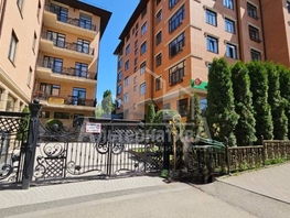 Продается 3-комнатная квартира Дзержинского пр-кт, 102  м², 30900000 рублей