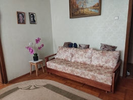 Продается 3-комнатная квартира Халтуринский пер, 52.1 м², 8200000 рублей