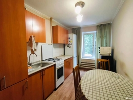 Продается 3-комнатная квартира 40-летия Победы пр-кт, 65 м², 5600000 рублей