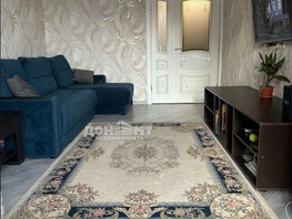 Продается 1-комнатная квартира Комарова б-р, 42  м², 6400000 рублей