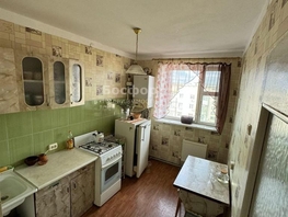 Продается 3-комнатная квартира Старшинова б-р, 65.2  м&sup2;, 9800000 рублей