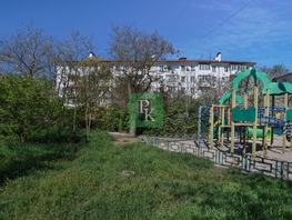 Продается 2-комнатная квартира Хрусталева ул, 44.7  м&sup2;, 7700000 рублей