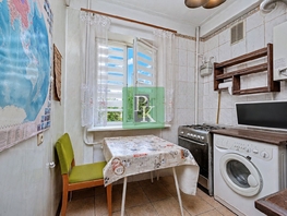 Продается 3-комнатная квартира Победы пр-кт, 61.7  м&sup2;, 9000000 рублей